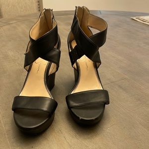 Jessica Simpson black wedges 6.5 size